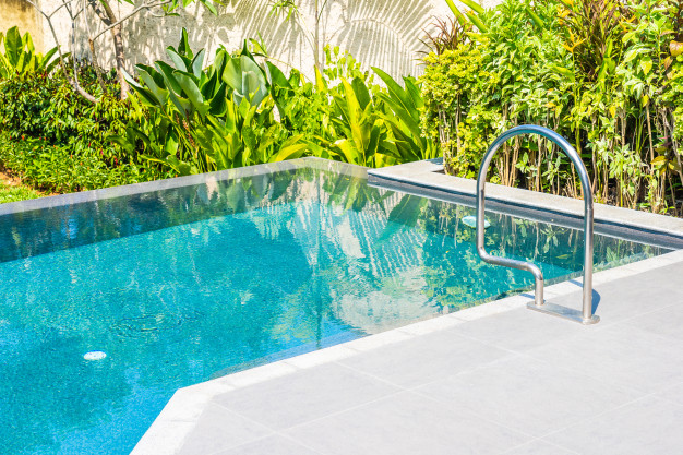 10 tips para instalar una piscina en la arquitectura moderna